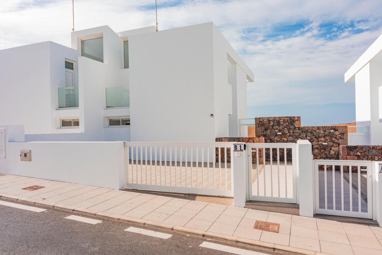 Villa Mandarina 蒂亚斯 外观 照片